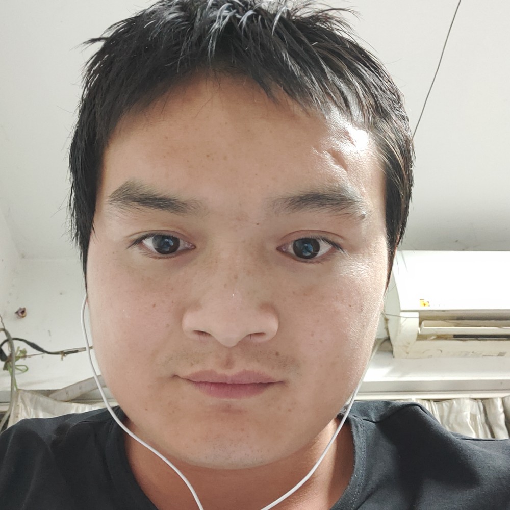 白羊闻冷傲的照片