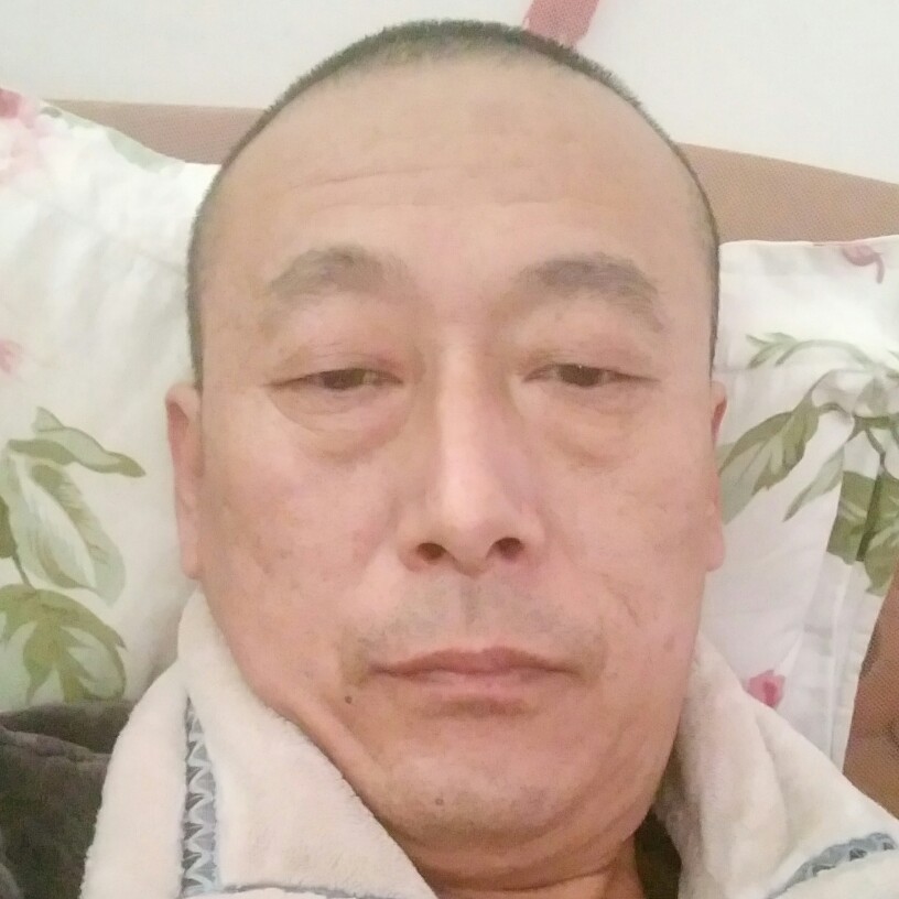 江上望月的照片