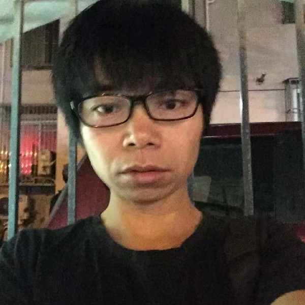 忧虑手机的照片