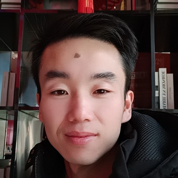 满意回首尊云的照片