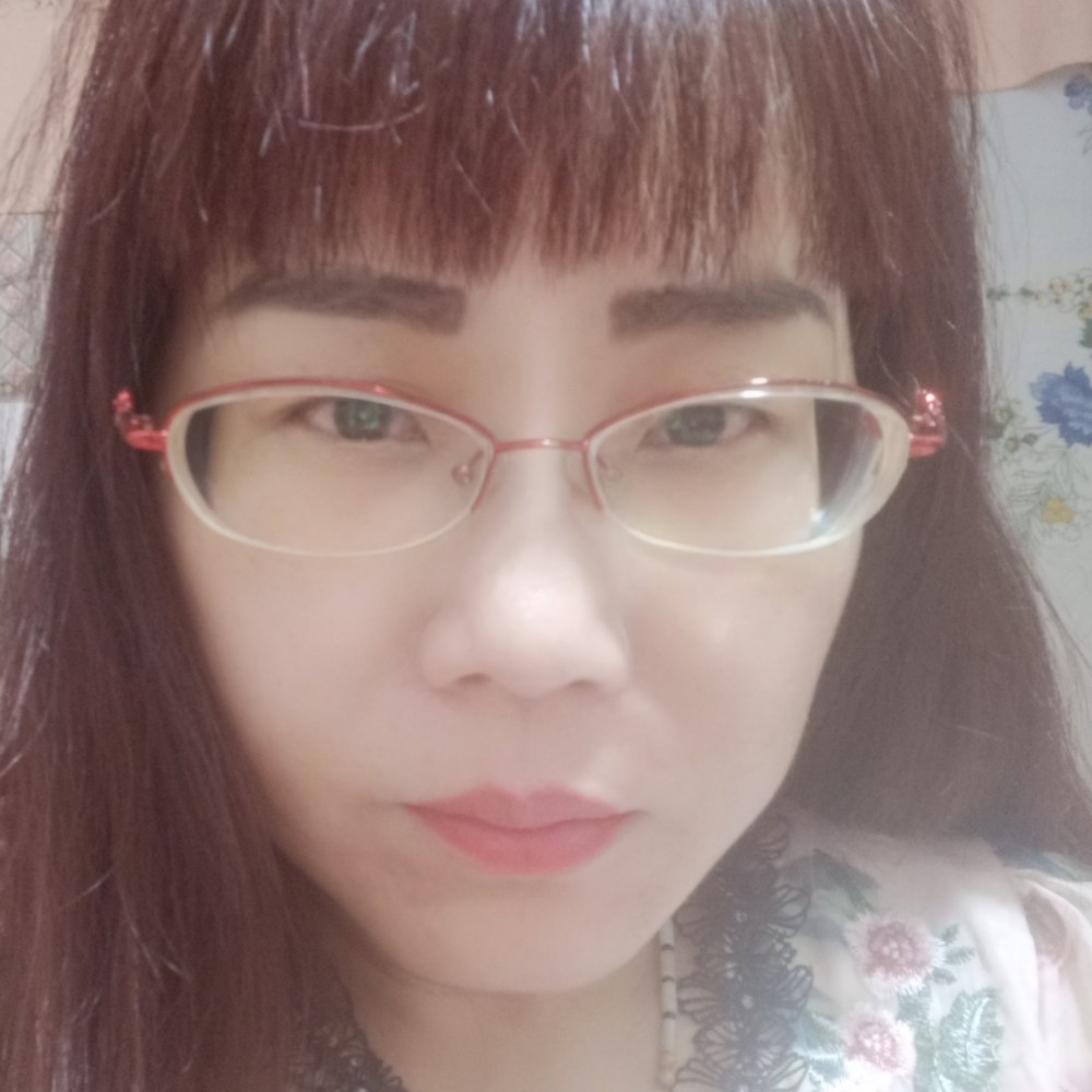 舒适的猫咪的照片