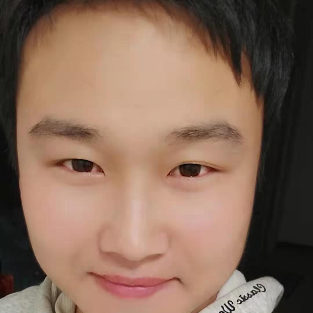 盼望凝眸纯真的照片