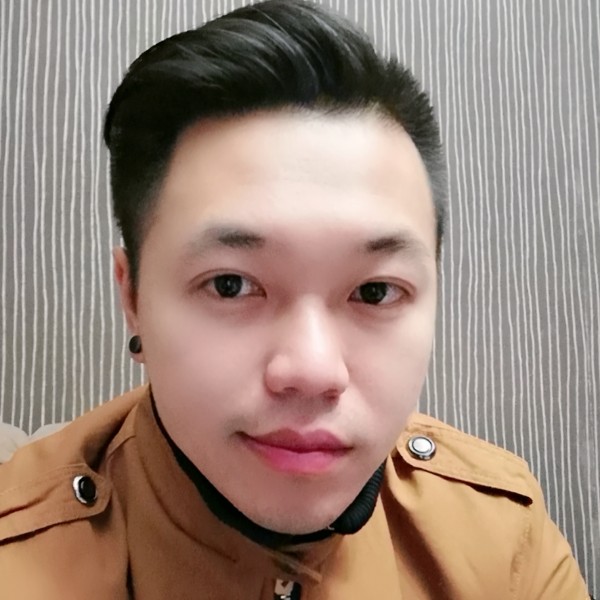 Louis744的照片