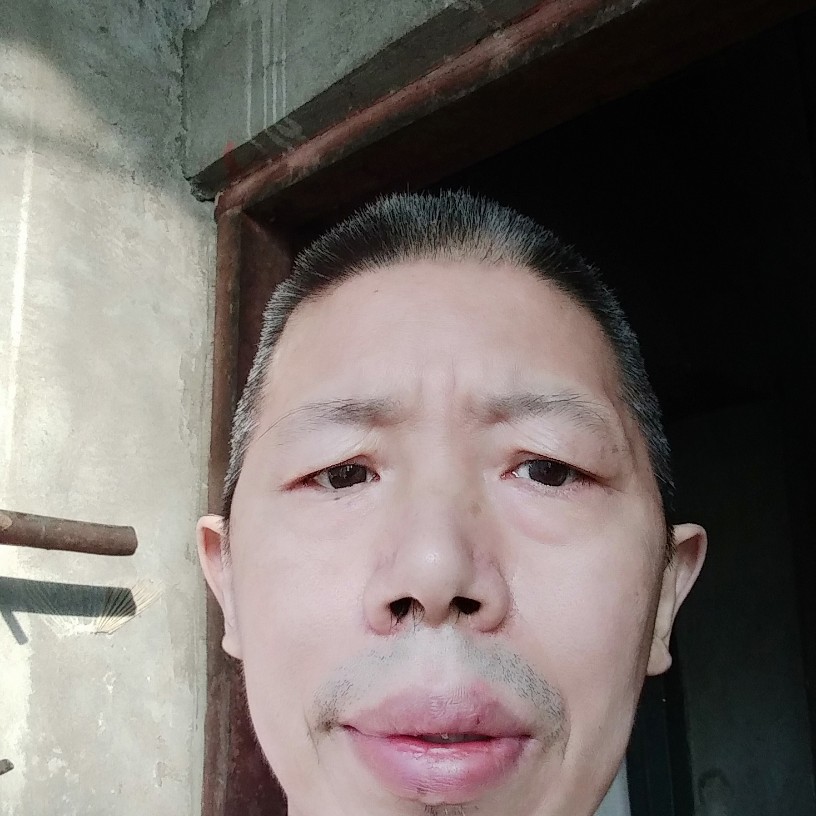 高跟鞋无心的照片