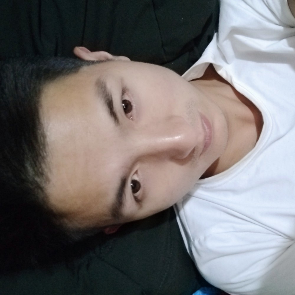黑米激昂的照片