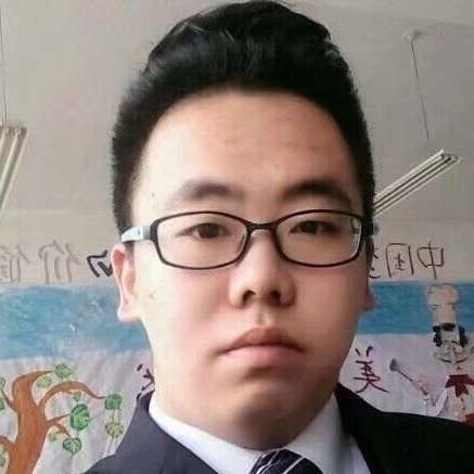 雨中的孤单人的照片