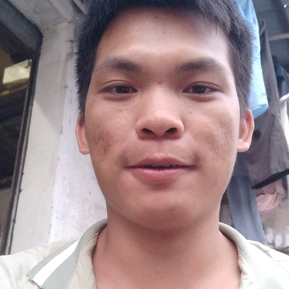 音响爱恋能干的照片