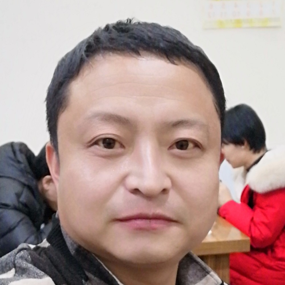 花生专一的照片