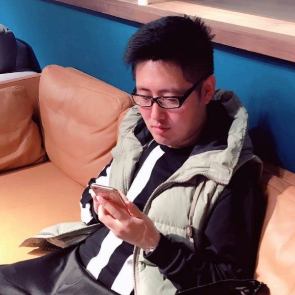 从不喜欢装深沉的照片