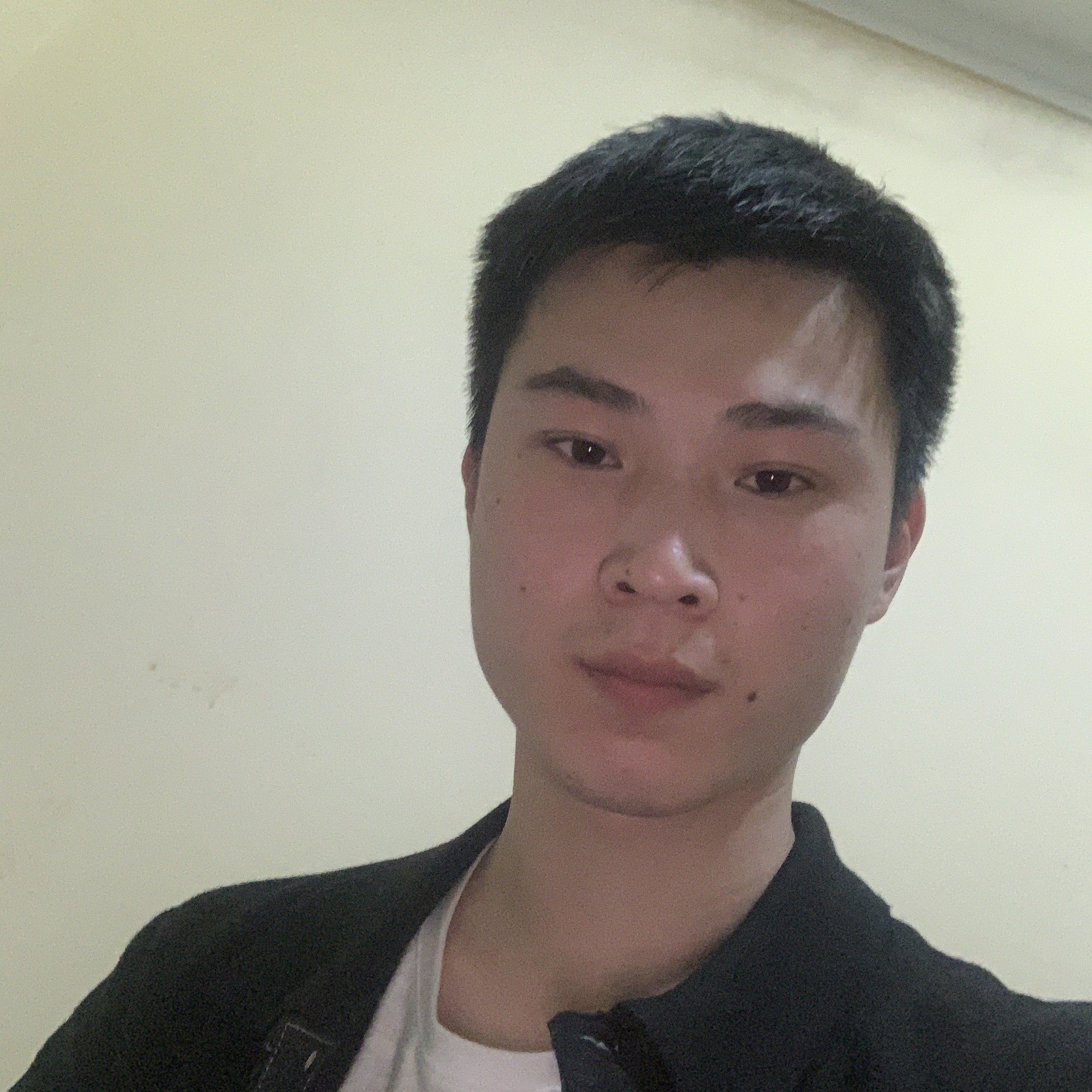 移动的三百块的照片