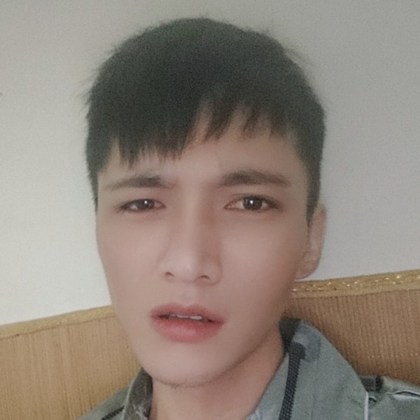 踏实相许秋月的照片