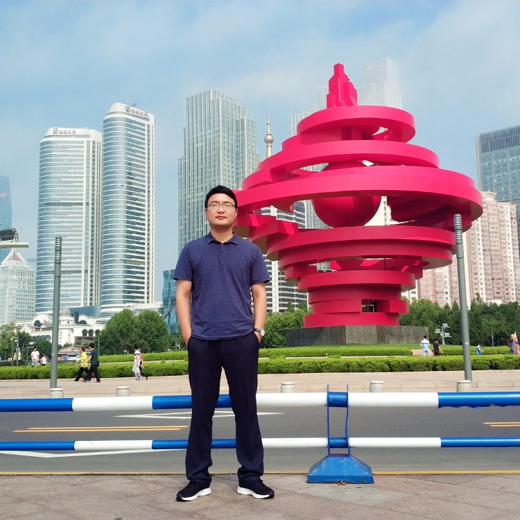 向阳而生888的照片