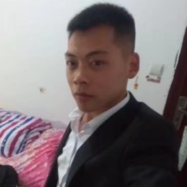 敏感相许大炮的照片