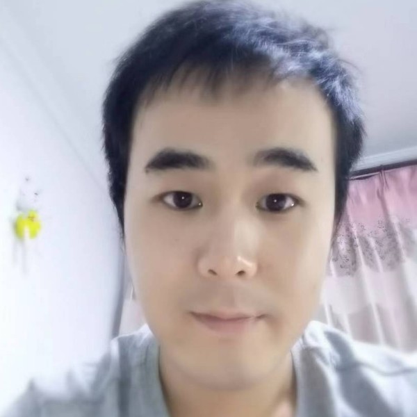 故意等待纸鹤的照片