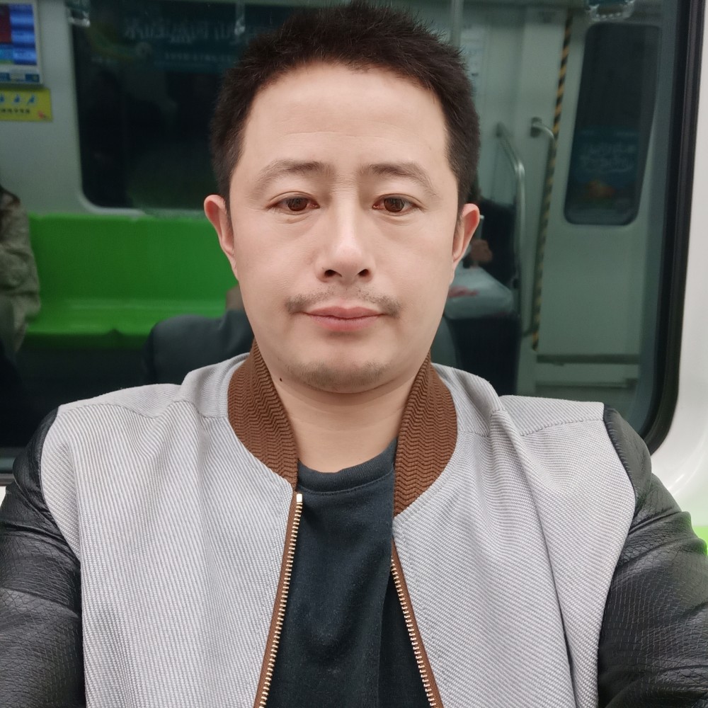 王兵   王兵的照片