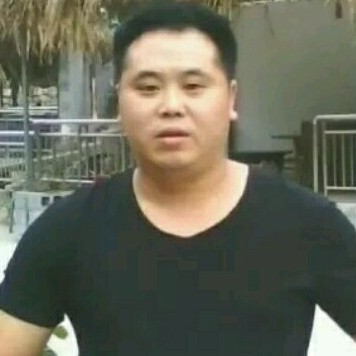 孤独踢断夏的照片