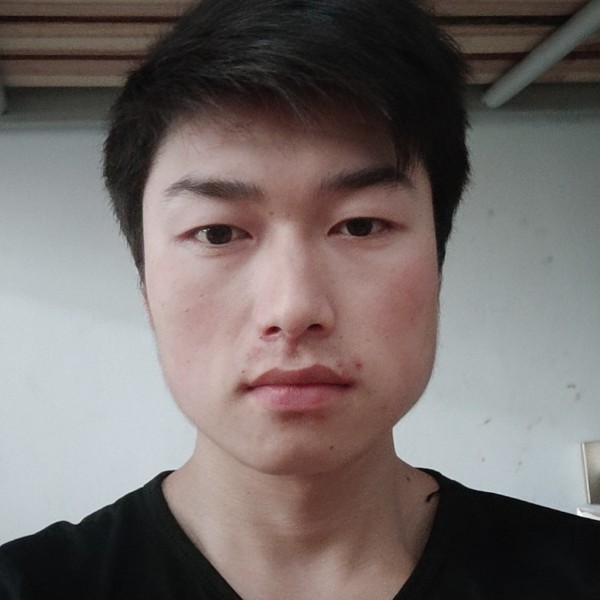 只爱陪我之女人的照片