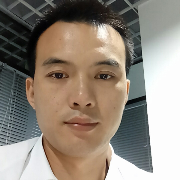 向往事微笑的照片