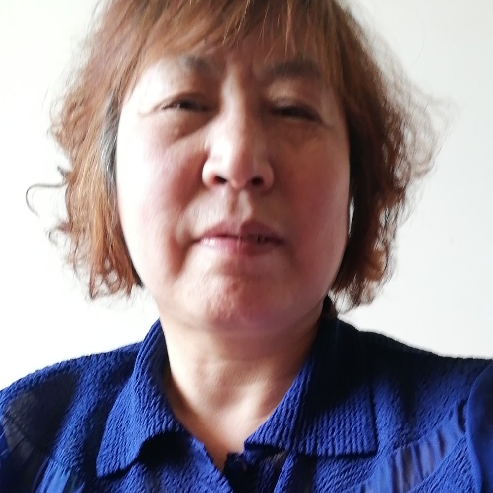 钢笔就认真的照片