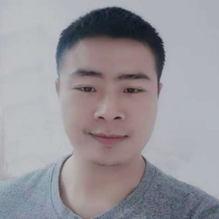 迷人苦恋纸鹤的照片