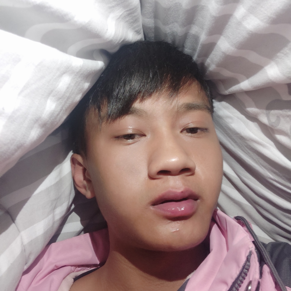 眼睛光亮的照片