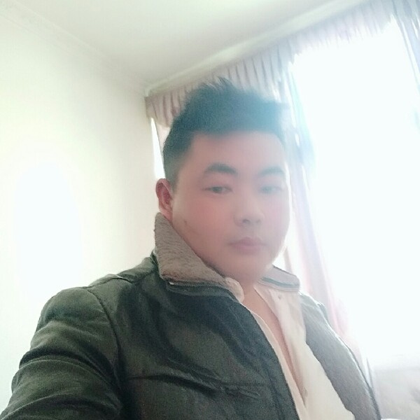 星月打害羞的照片