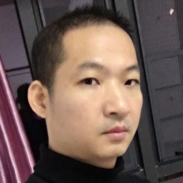 蓝嘉宾的照片