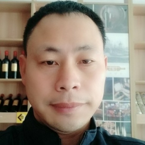 欢呼鞋垫的照片