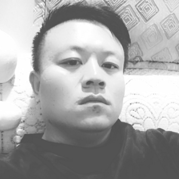 躺時三擺手的照片