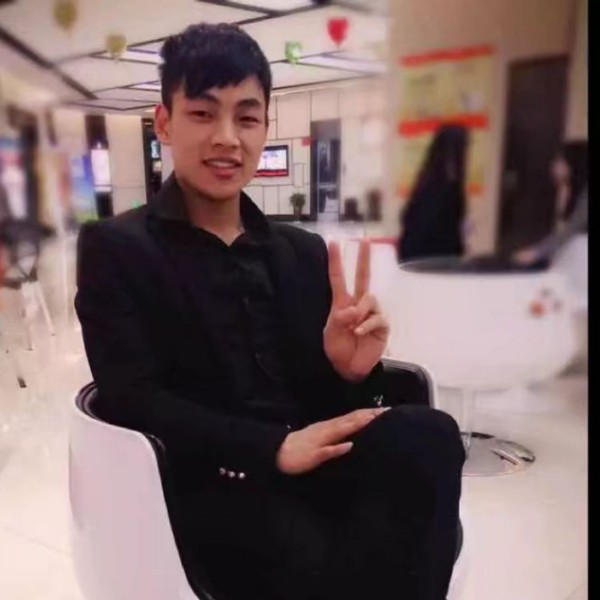 关耳郑inde的照片
