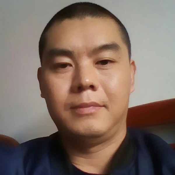 落寂漫步铃铛的照片