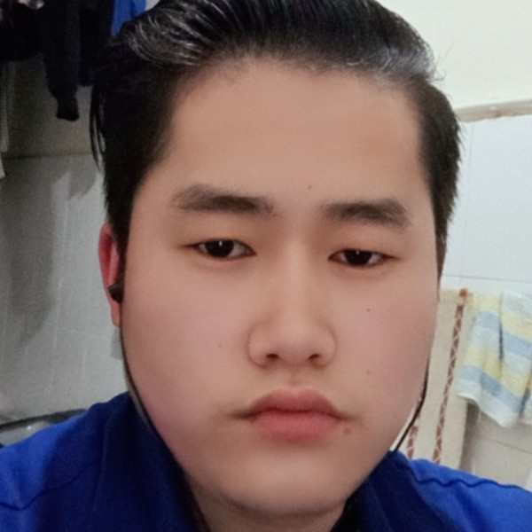 等待浅吻蜜粉的照片
