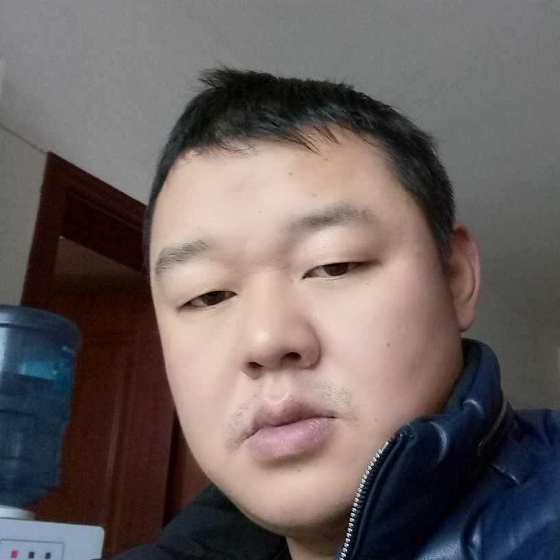 勤奋鸡翅的照片