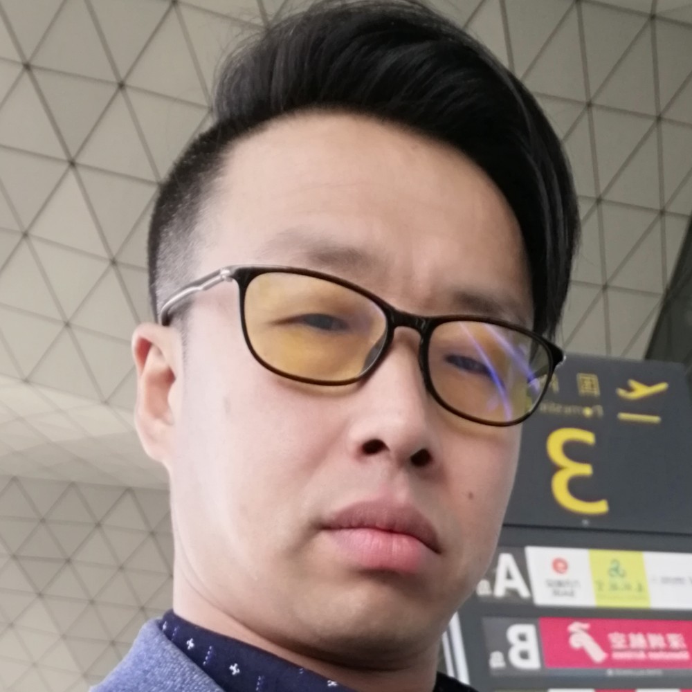别低头！！的照片