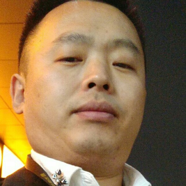 任非凡的照片