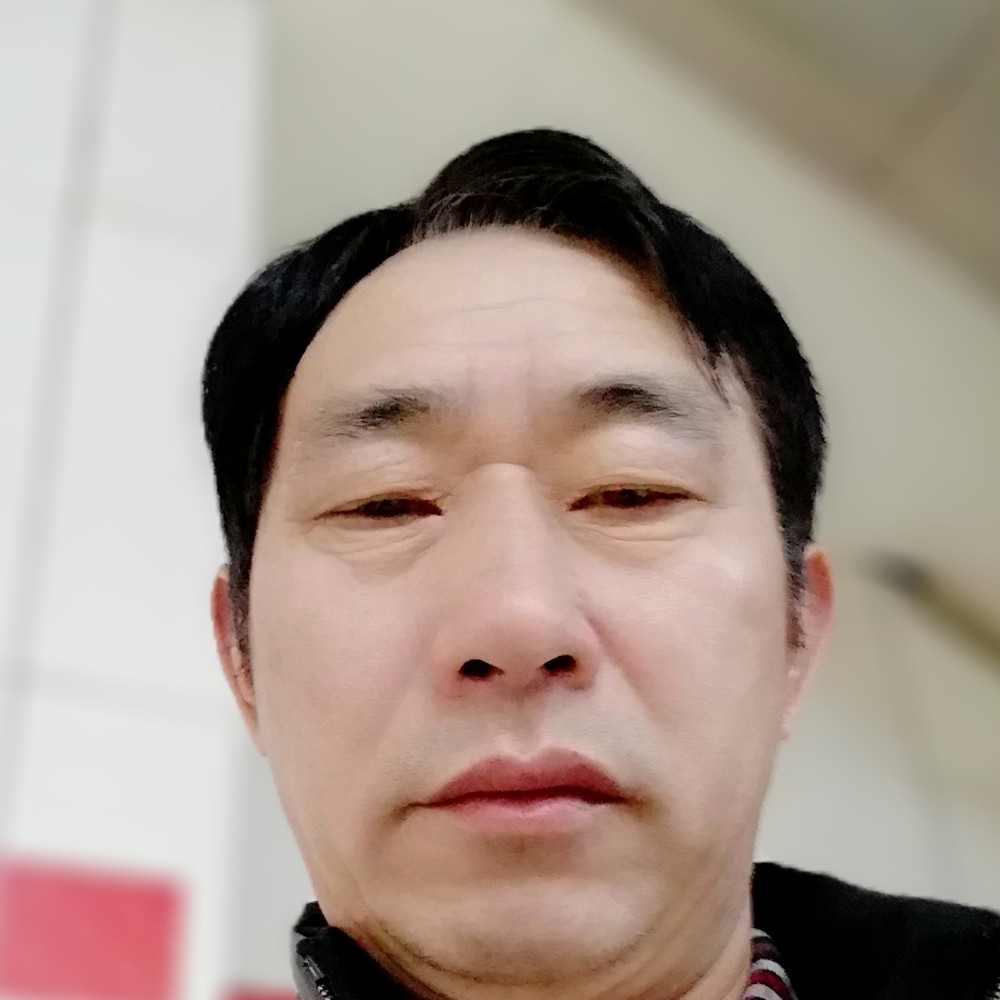 秋颜有拉长的照片