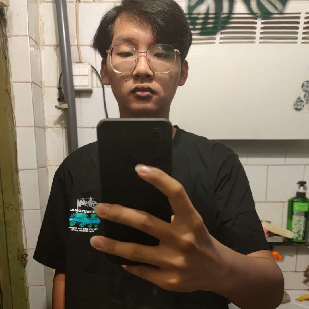 摩托笑细心的照片