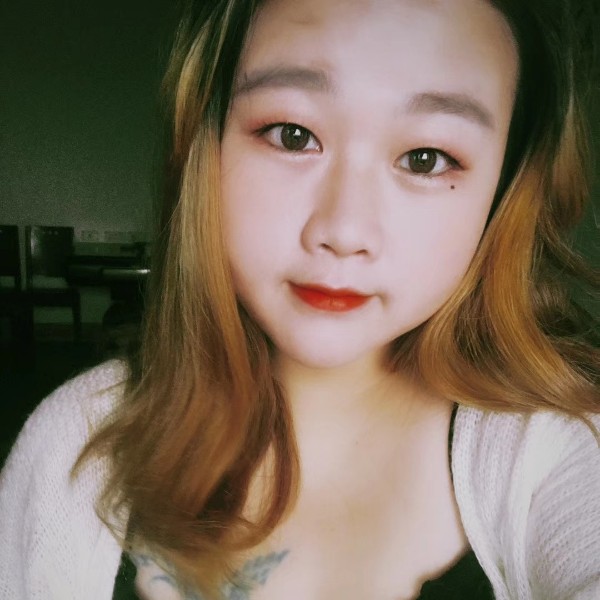 霸气闻超短裙的照片