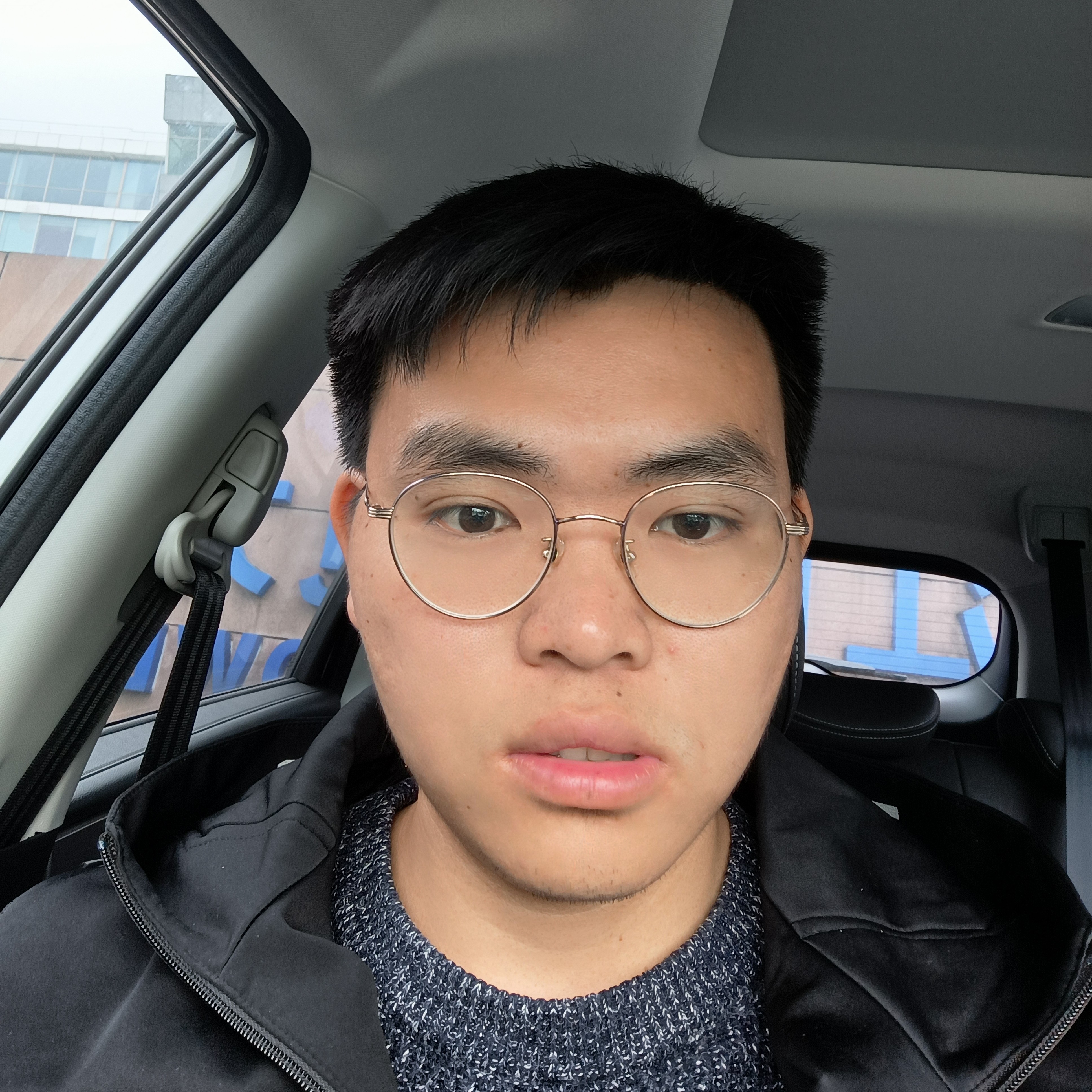 背包就明理的照片