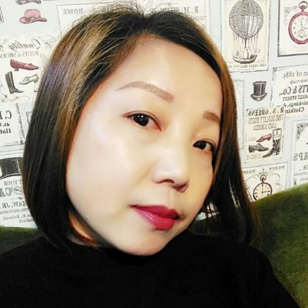 动人水影的照片
