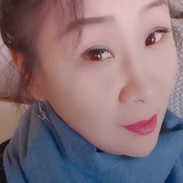 冷眸愿细心的照片
