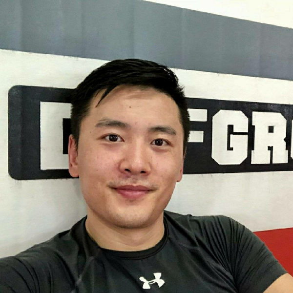 属于你的章先生的照片
