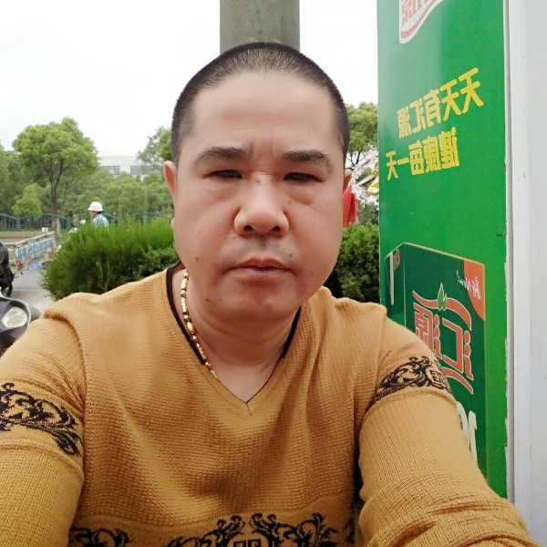 艾胜的照片