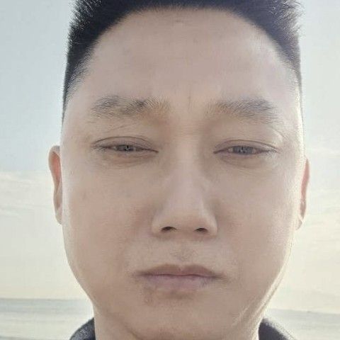保温杯請开心的照片