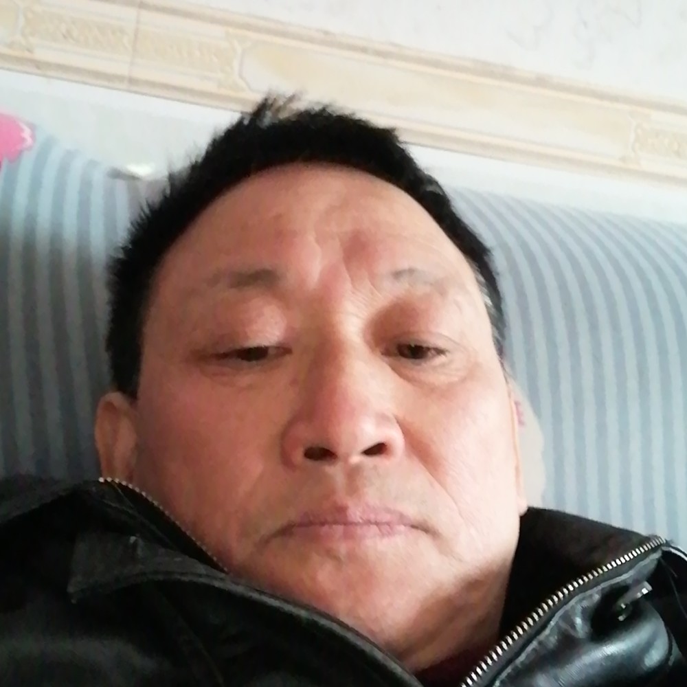 铅笔請认真的照片