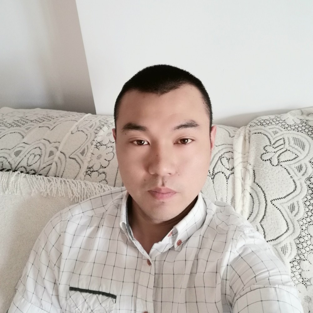 浮生一片白的照片