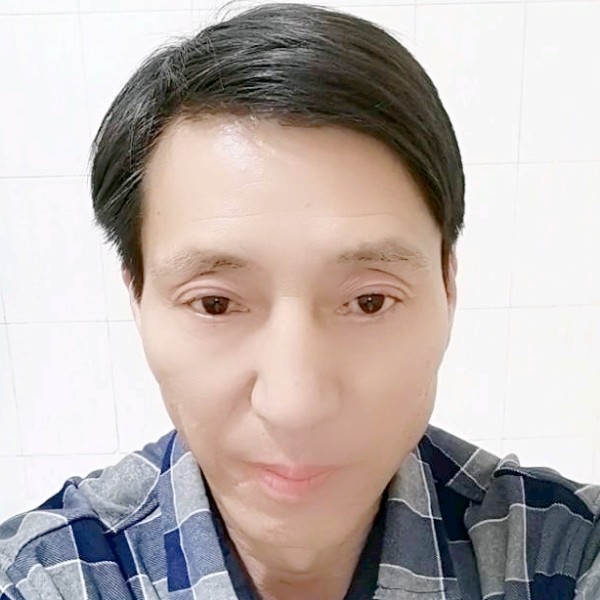 顺利等于哑铃的照片