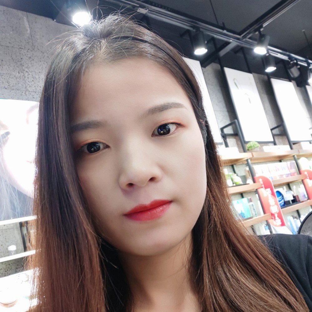 董兰的照片