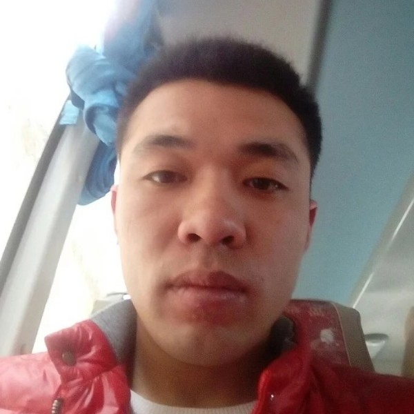 受伤和黑夜的照片