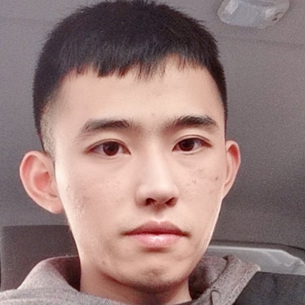 犹豫泪了睫毛的照片